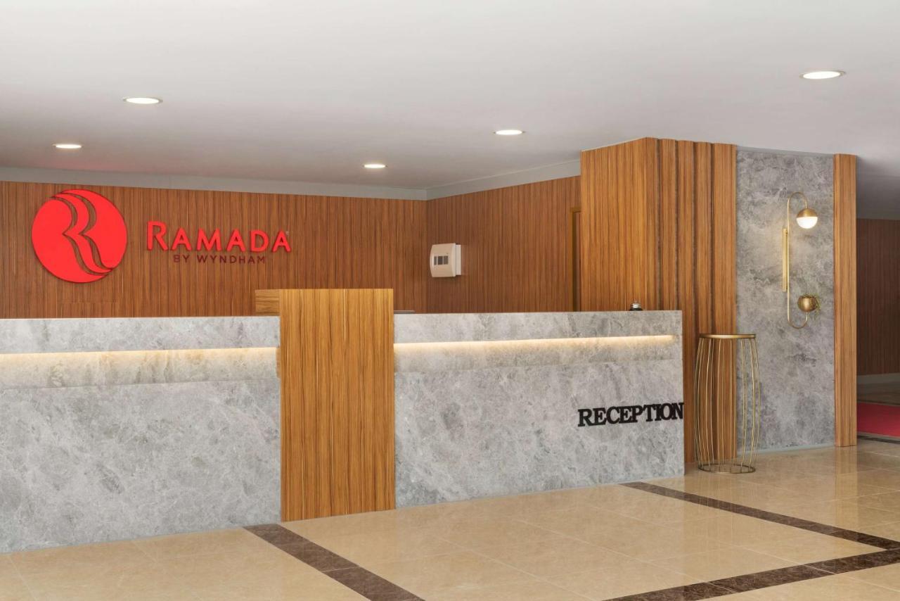 فندق Ramada By Wyndham Istanbul أجفا المظهر الخارجي الصورة