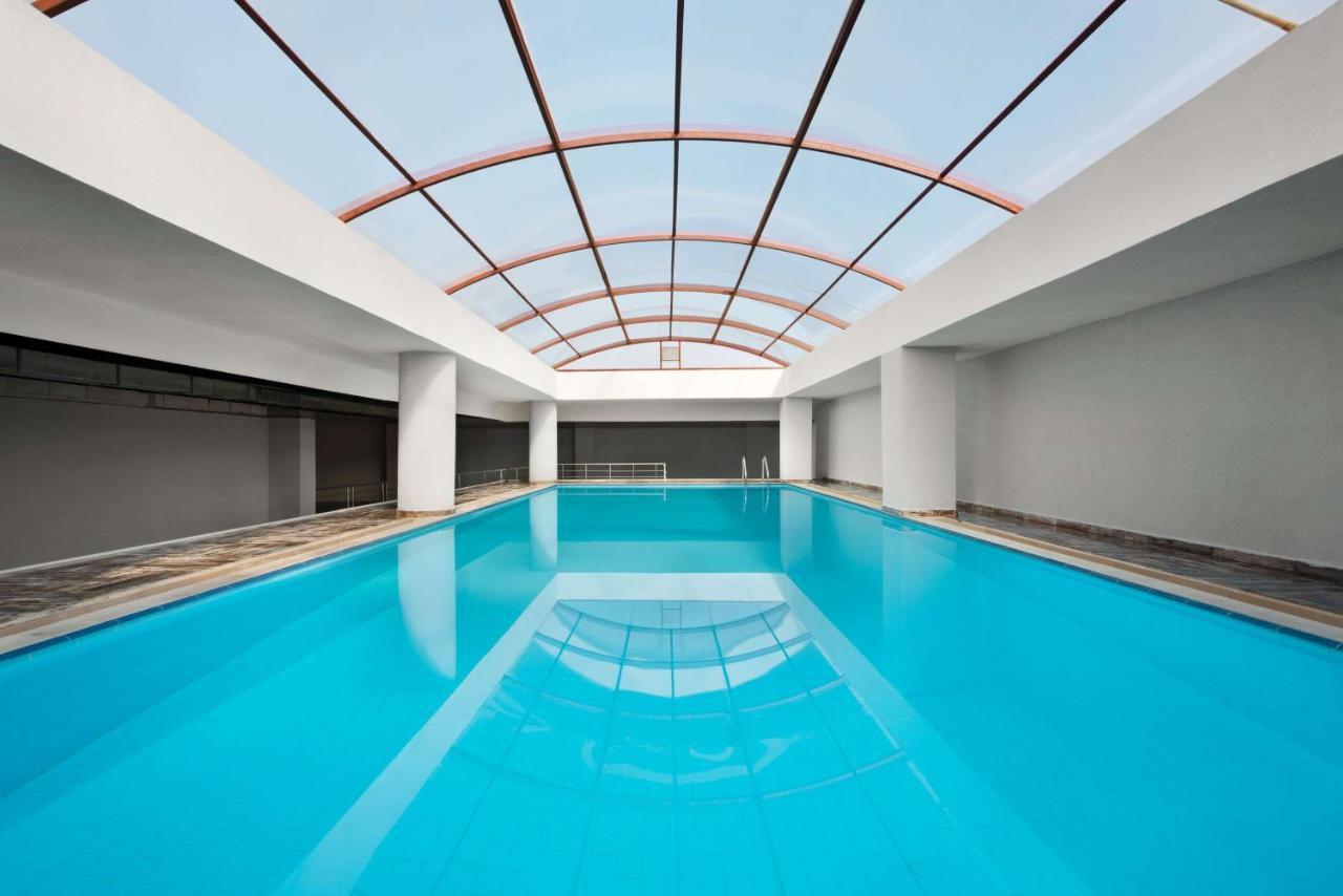 فندق Ramada By Wyndham Istanbul أجفا المظهر الخارجي الصورة